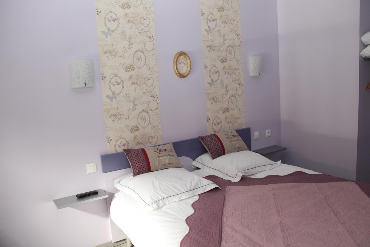 Bed and Breakfast Sous Le Figuier Saint-Siméon-de-Bressieux Zewnętrze zdjęcie